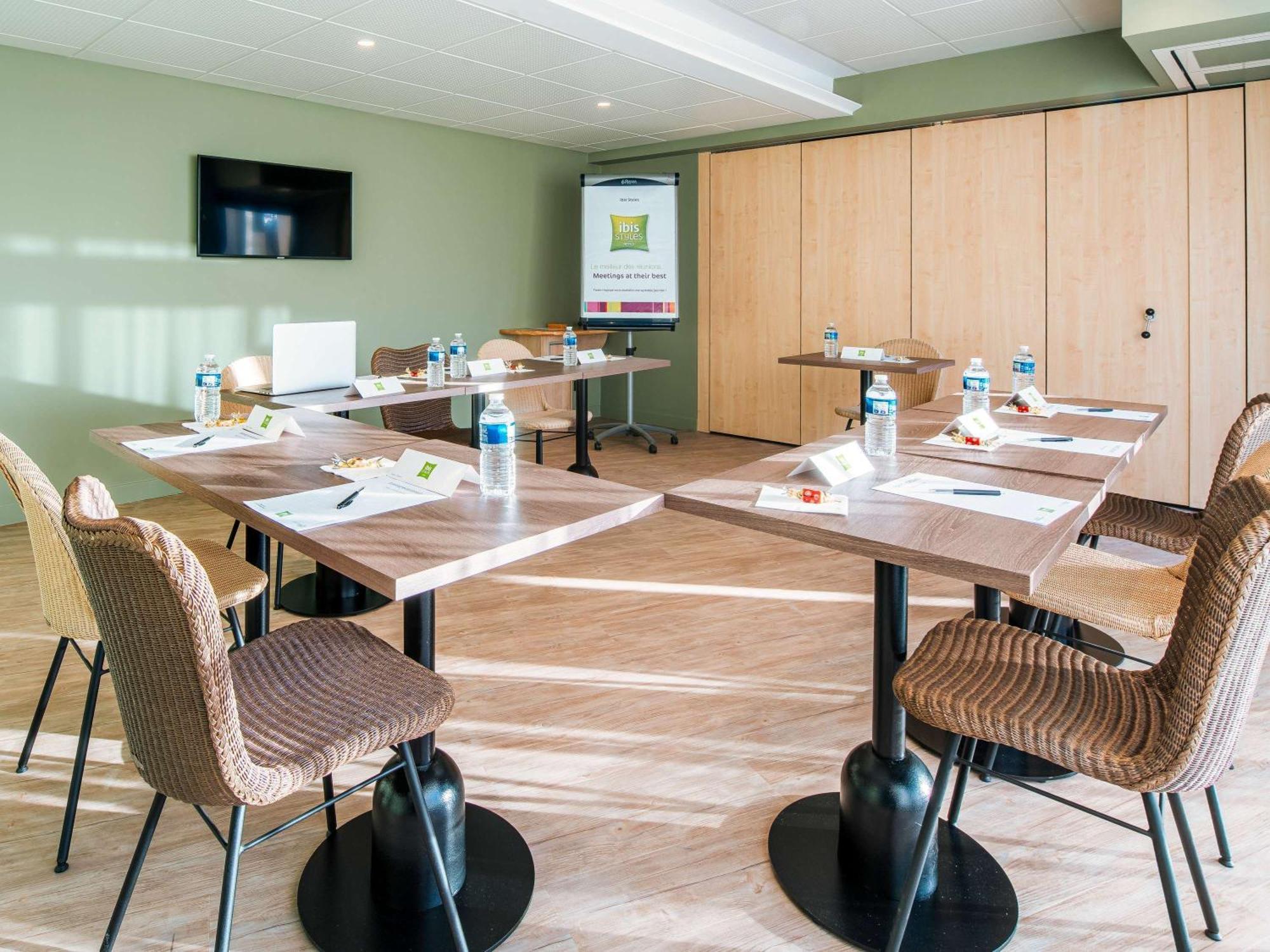 Ibis Styles Antibes Otel Dış mekan fotoğraf